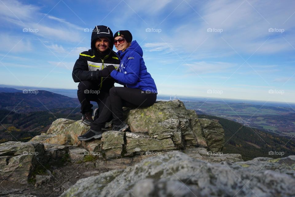 Love#couple#mountains#sky