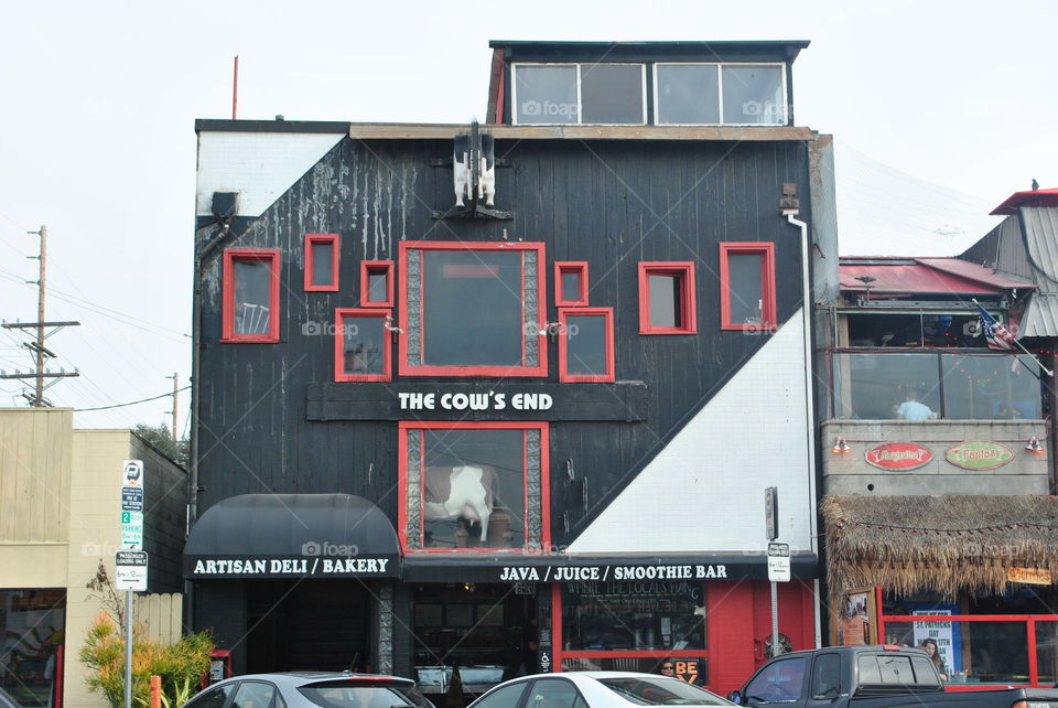 Deli and bakery at Venice beach