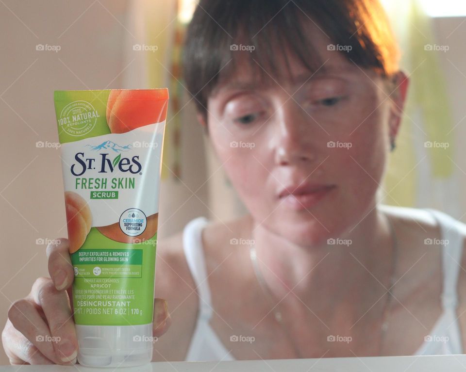 St.Ives face scrub