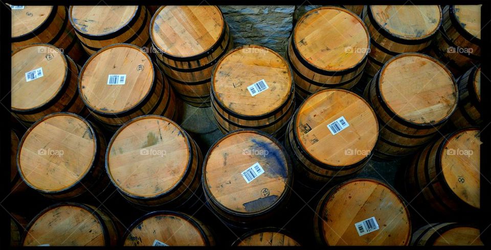oak bourbon barrels