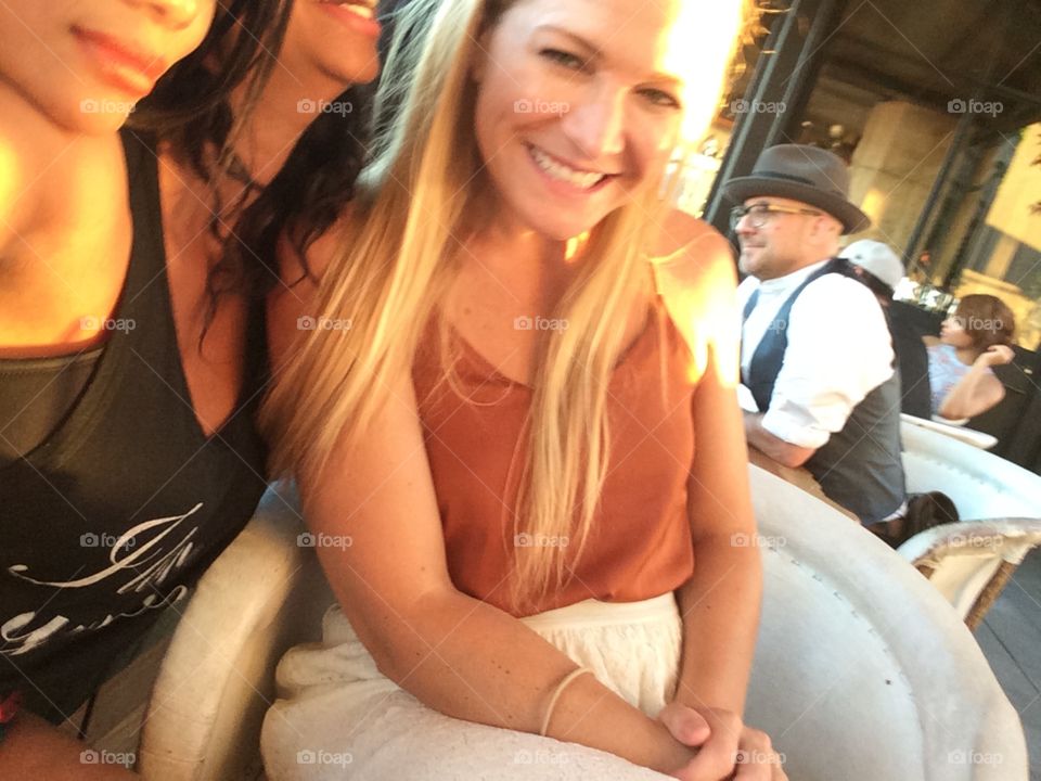 Enjoying a good laugh.. Friends and the Ace Hotel Rooftop are always a good mix. 