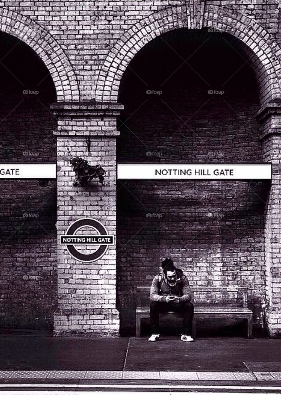 NOTTING Hill Gate Station