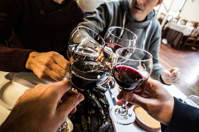Red wine cheers