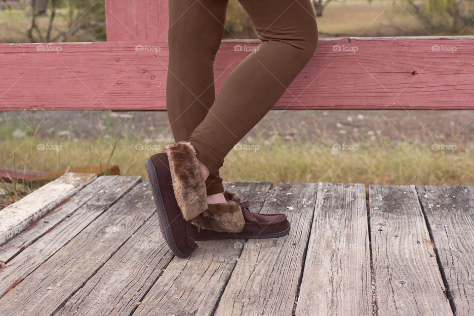 Warm isotoner on a bridge