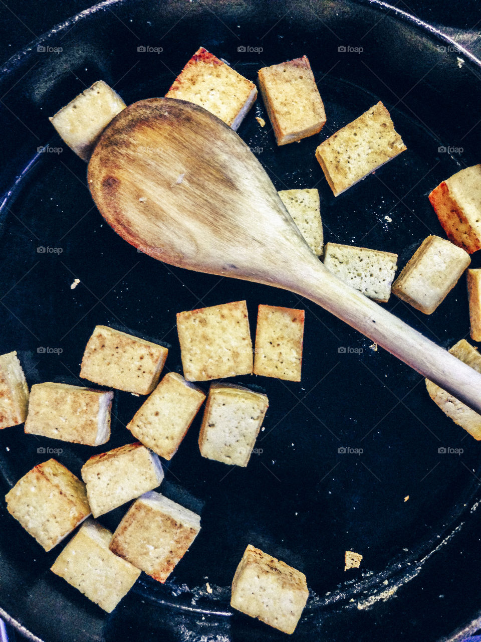 Tofy. Frying tofu