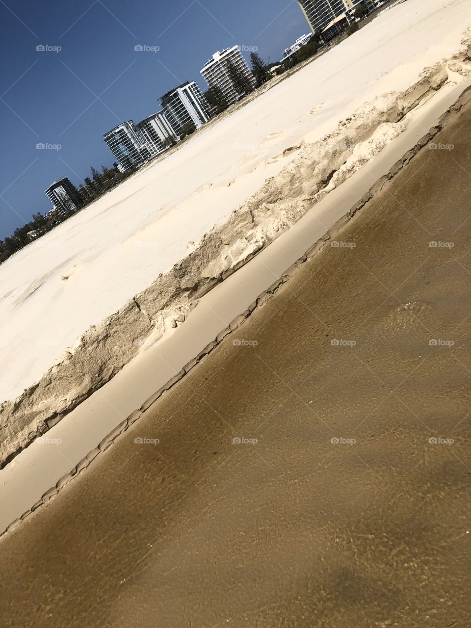 Eroding sand