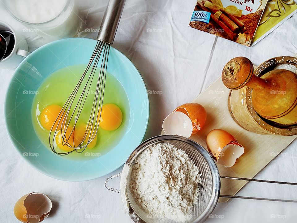 the process of making pancakes from natural ingredients at home in the kitchen