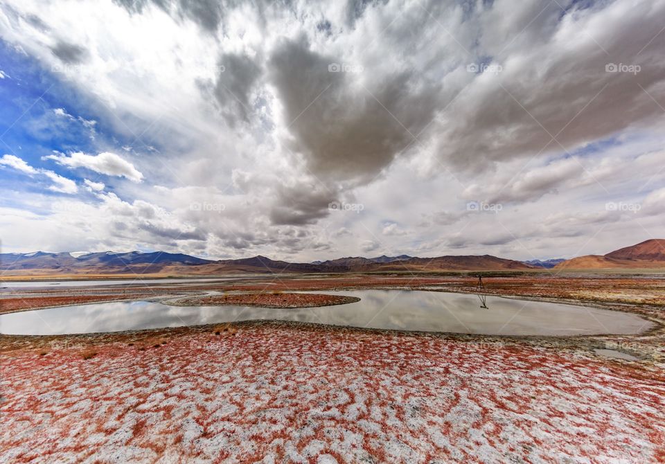 does that looks like Mars 🙂 it's Tso Kar lake in ladakh, mother Earth, India