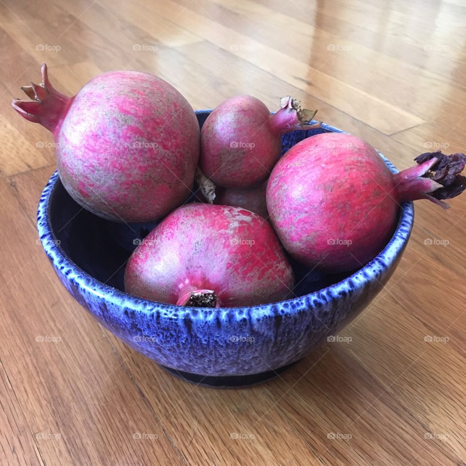 Handmade bowl with pomegranates 