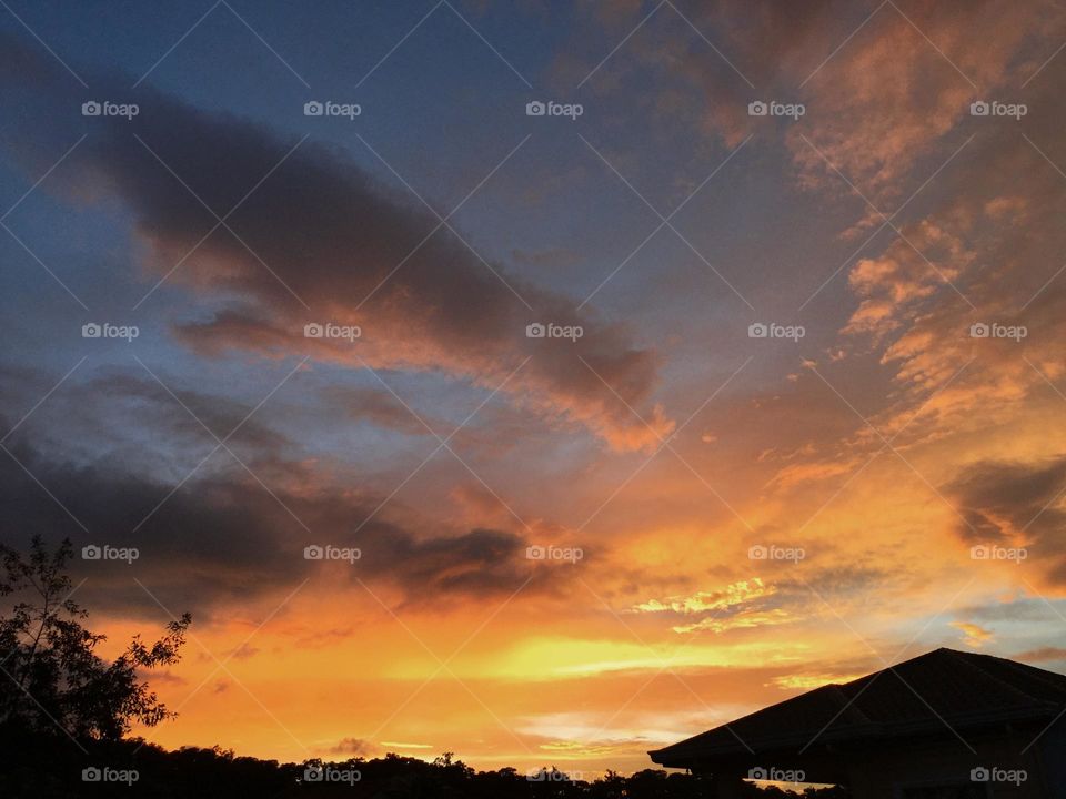 Waiting for the sun to set during the lockdown