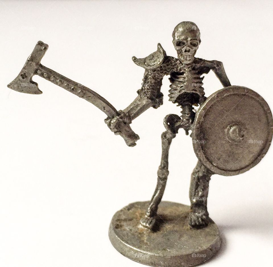 Macro toy skeleton 
