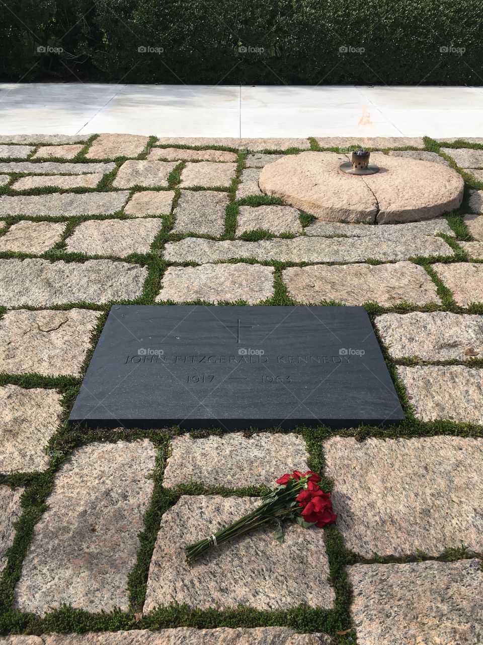 JFK gravestone 