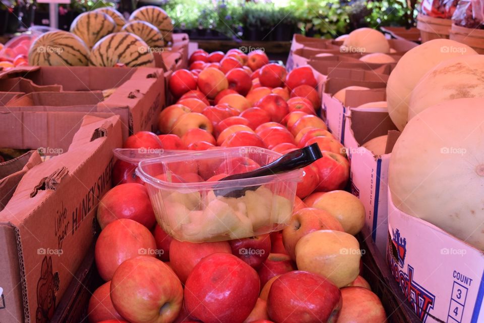 Fruit stand