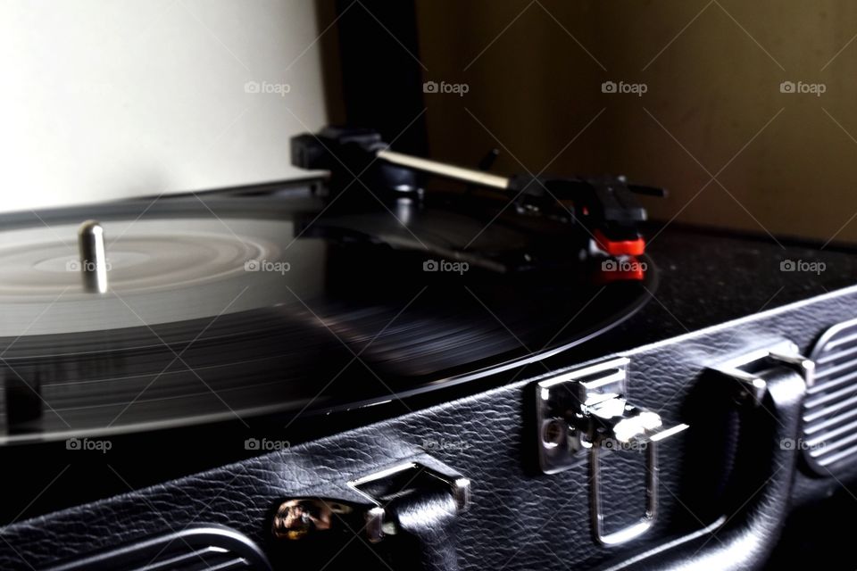 A vanilla spins to the beats of better days.