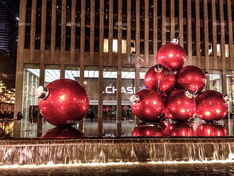 Big Apple Ornaments 