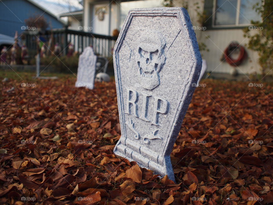 Scary tombstones for lawn decorations at Halloween. 