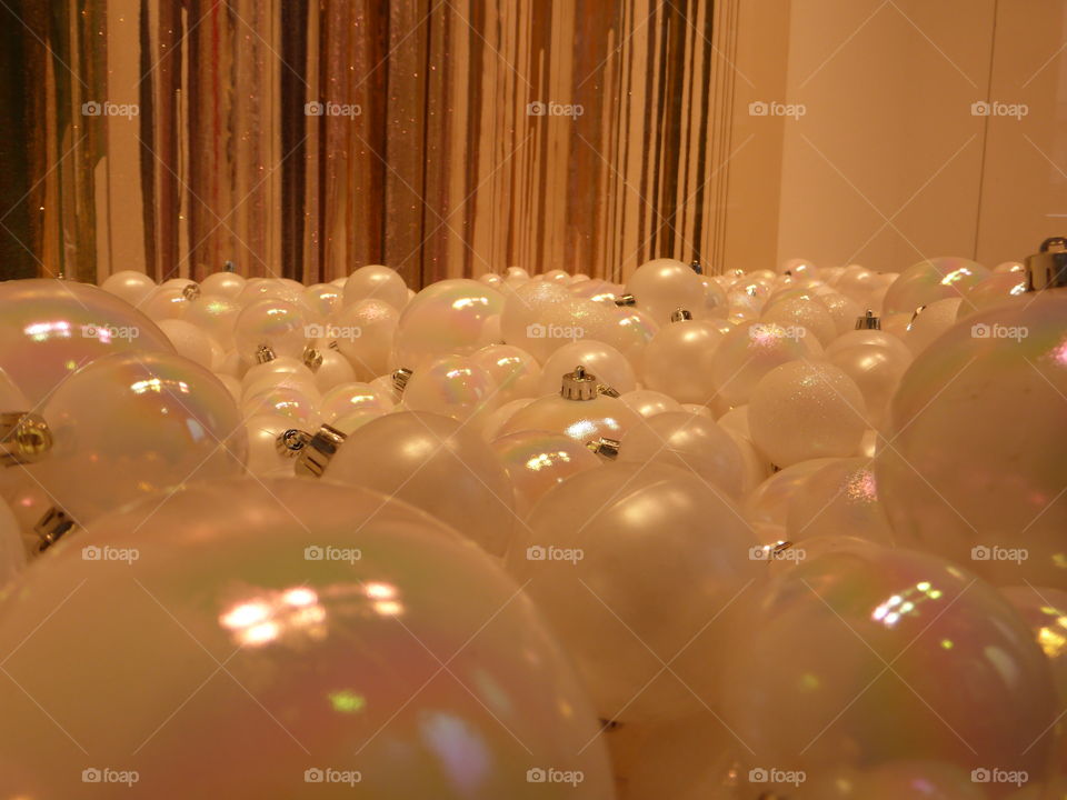 Room full of white balls