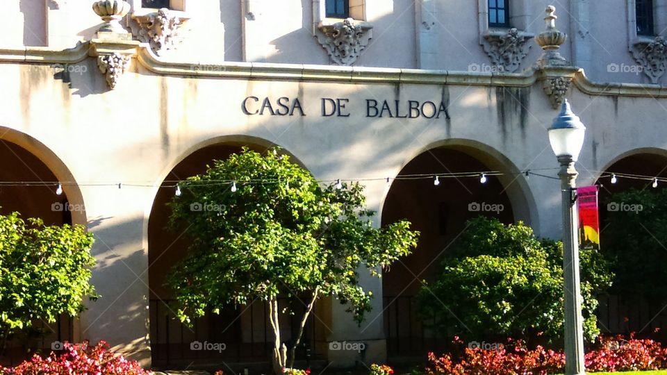 Exterior wall of the Casa de Balboa, facing the Prado