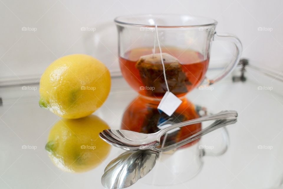 Tea with lemon 