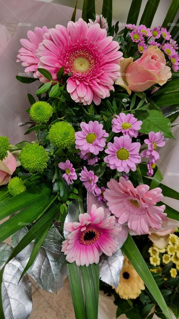 wonderful & beautiful flowers in a bouquet