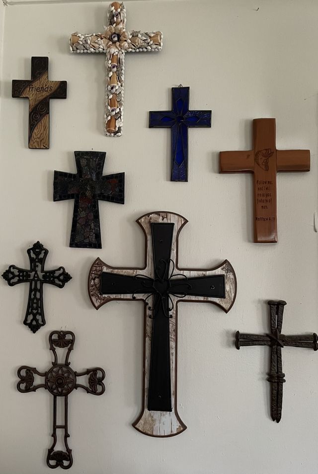 Cross wall