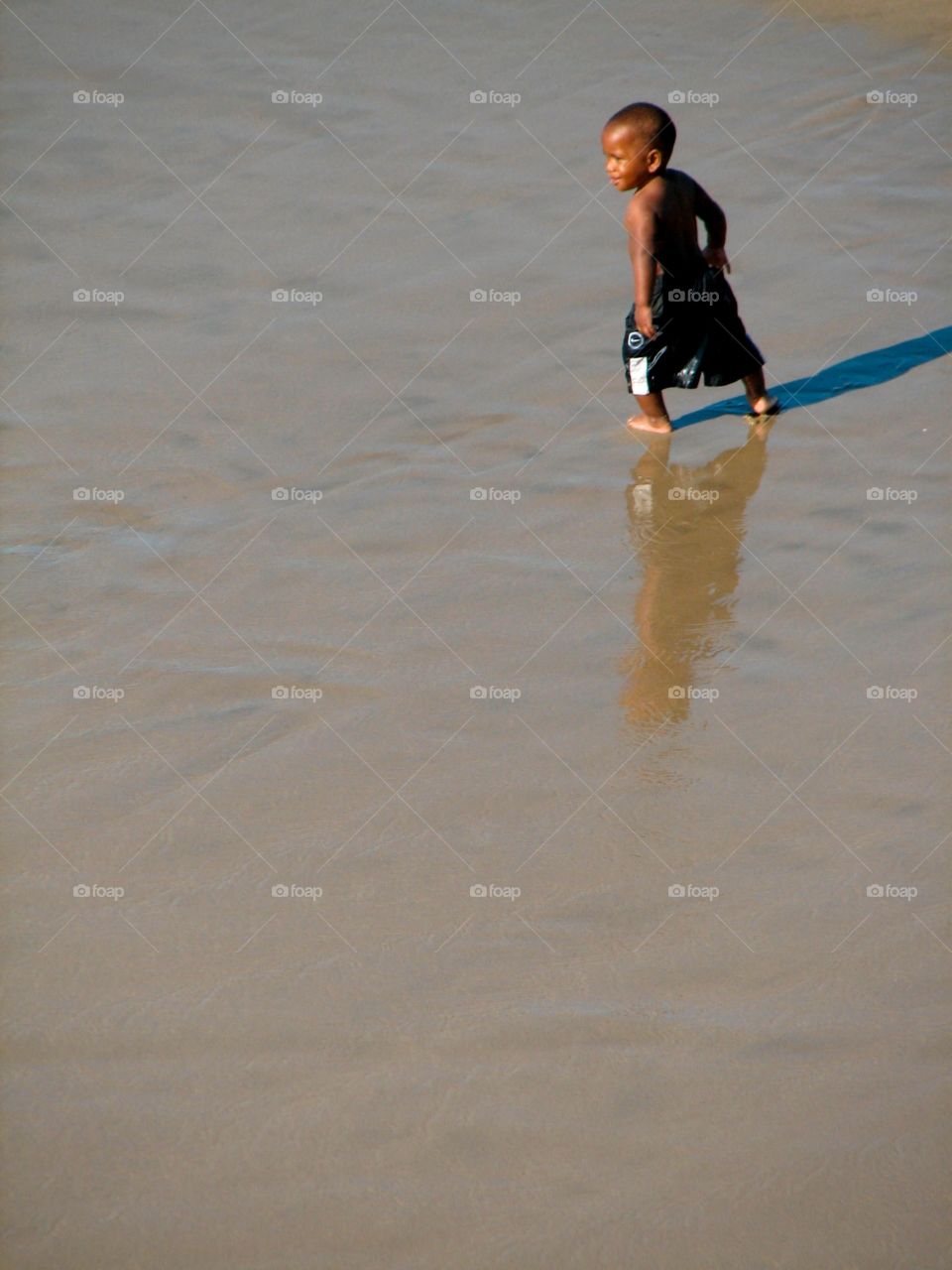 Kid at Manhattan Beach, CA. Kid at Manhattan Beach,CA