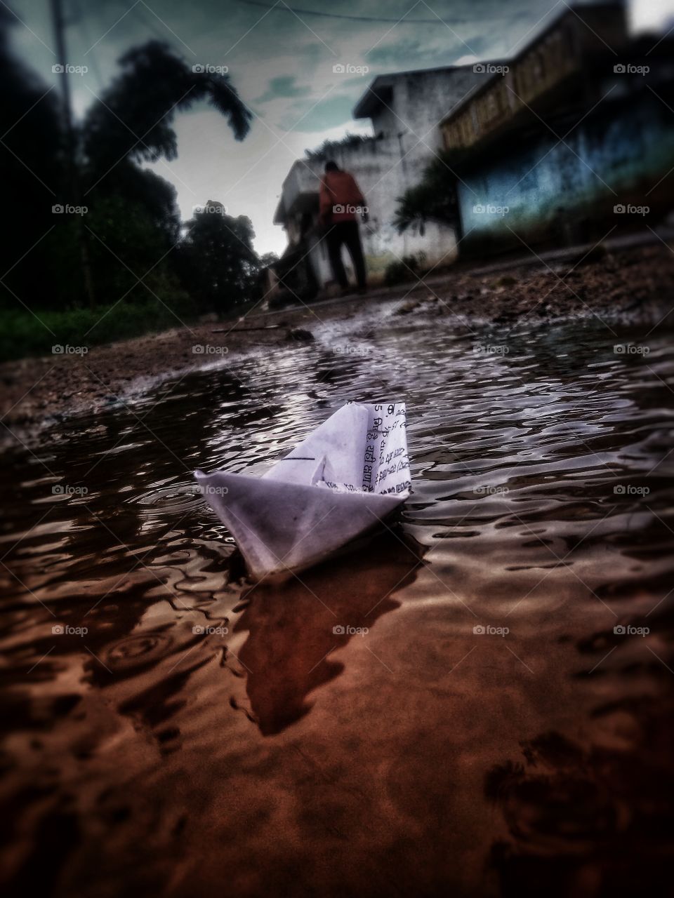 Rain water paper ka nav Children's fun.⛵⛵