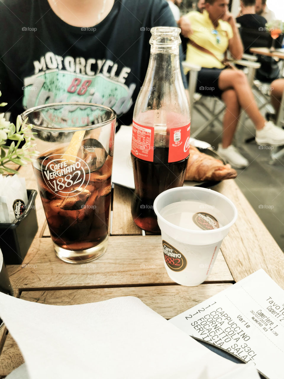 Coka cola drink view table served eat tasty glass