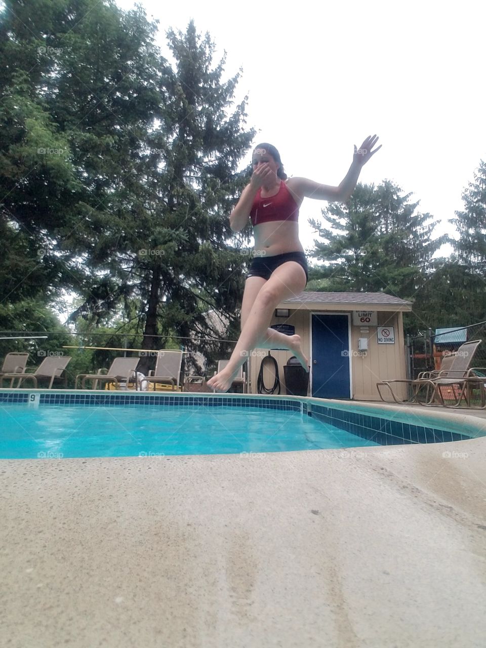 pool jumping