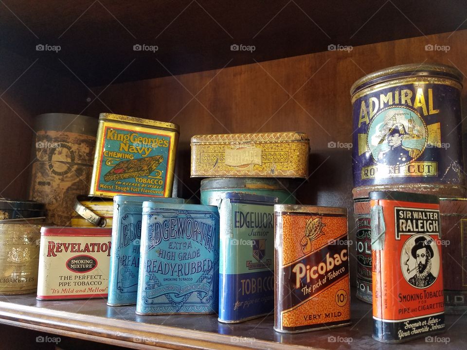 tobacco boxes antique