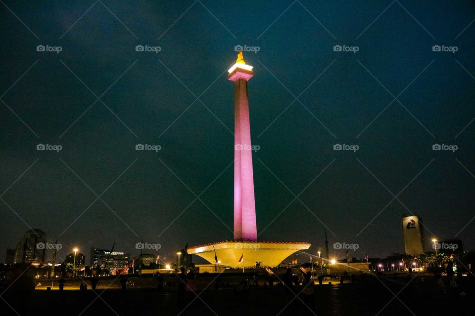 Monas ( National Monument) located in Central Jakarta was spotted glow in the night.