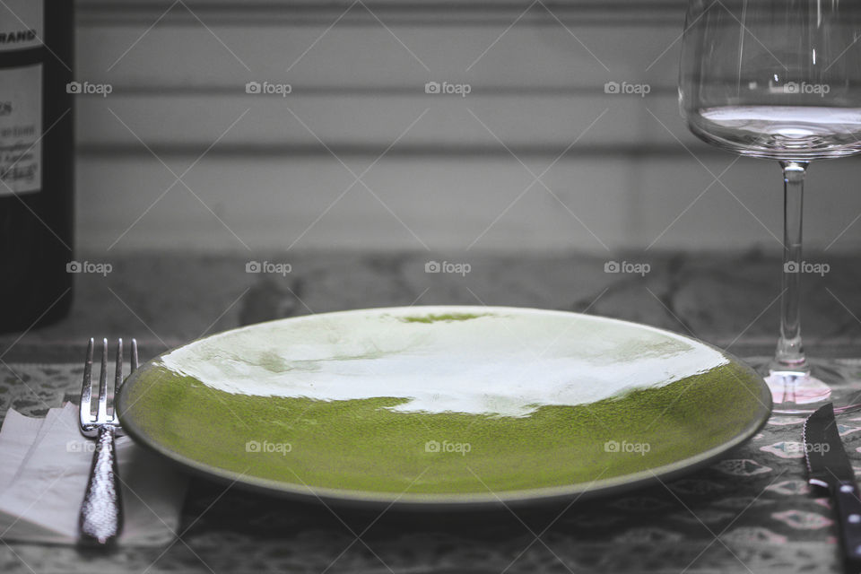 DINNER PLATE