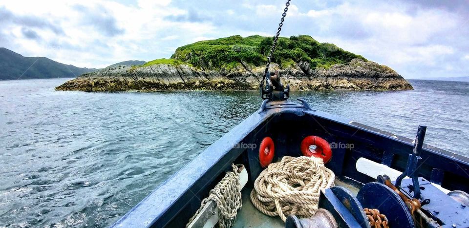 Mallaig Scotland boat trip to seal colony island