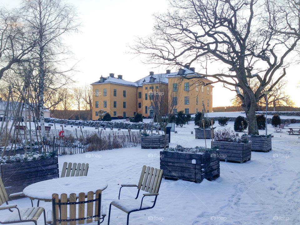 wenngarn castle in snow