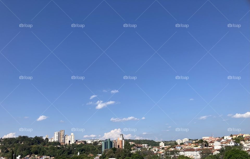 Uma maravilhosa #tarde de #domingo no #infinito…
Viram como o #céu azul está limpo?
Curtamos o #anil!
📸 
#FOTOGRAFIAéNOSSOhobby
#sky #natureza #horizonte #fotografia #paisagem #landscapes #inspiração #mobgrafia #XôStress