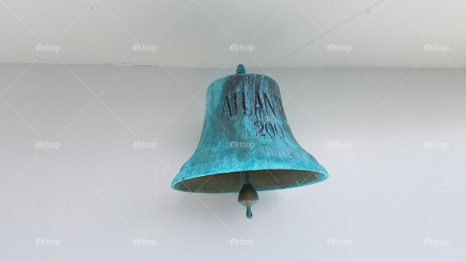 Ship bell