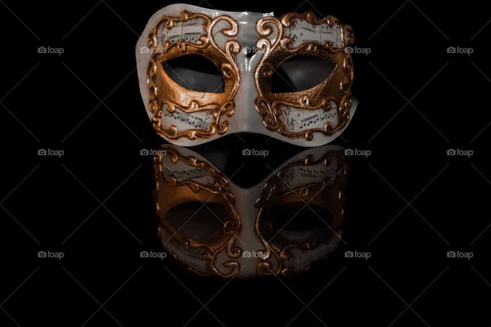 golden music mask