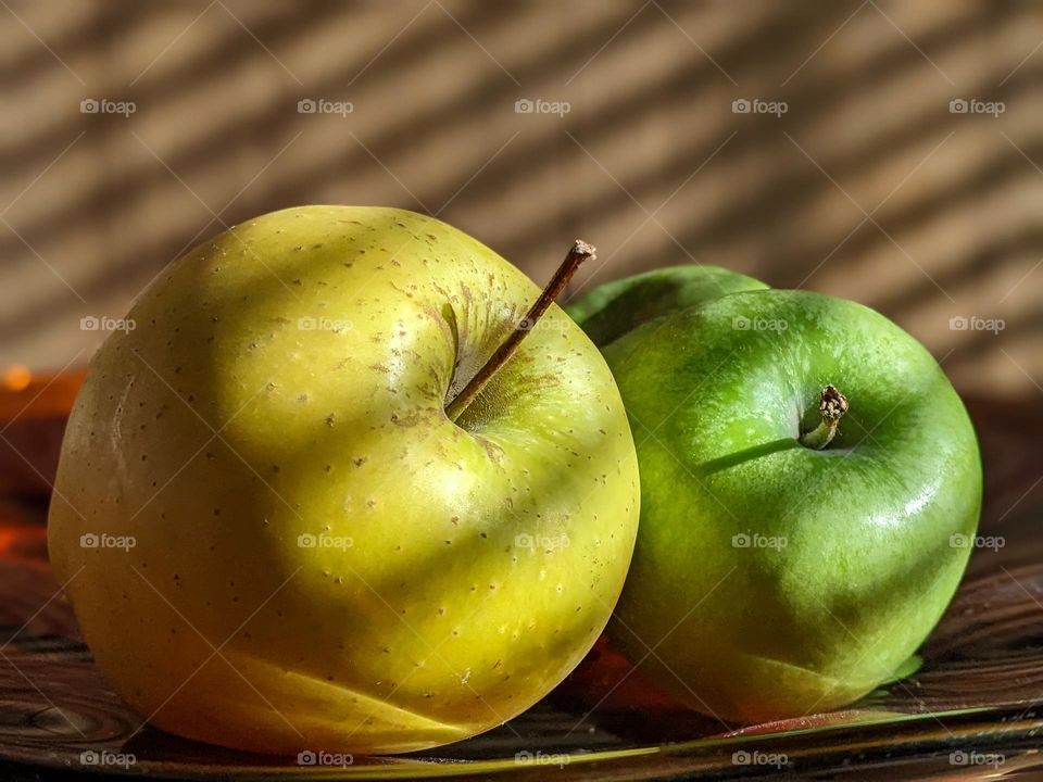 green apple