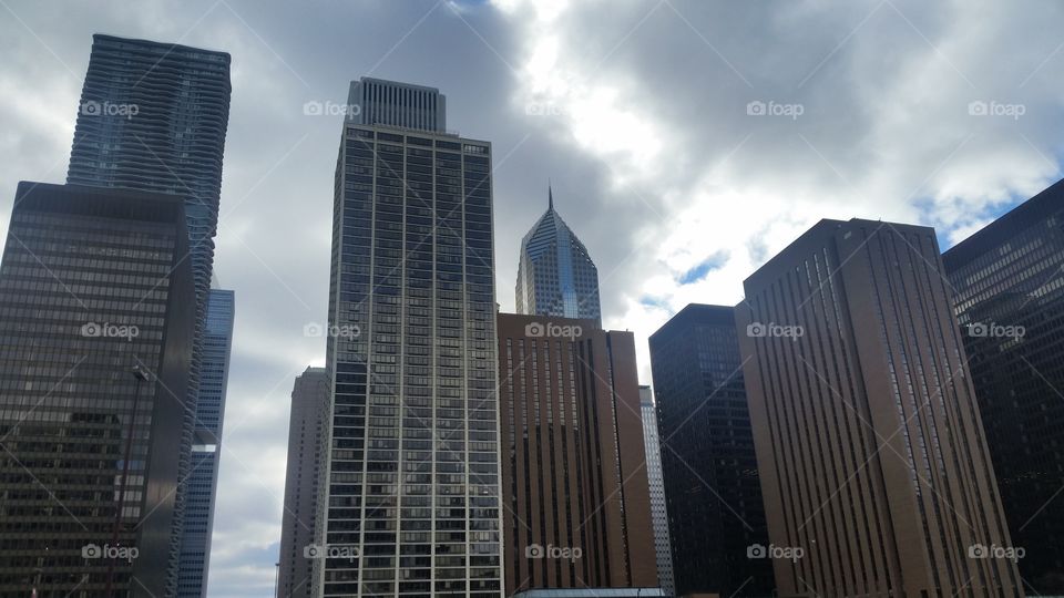 Chicago skyline on a cloudy day