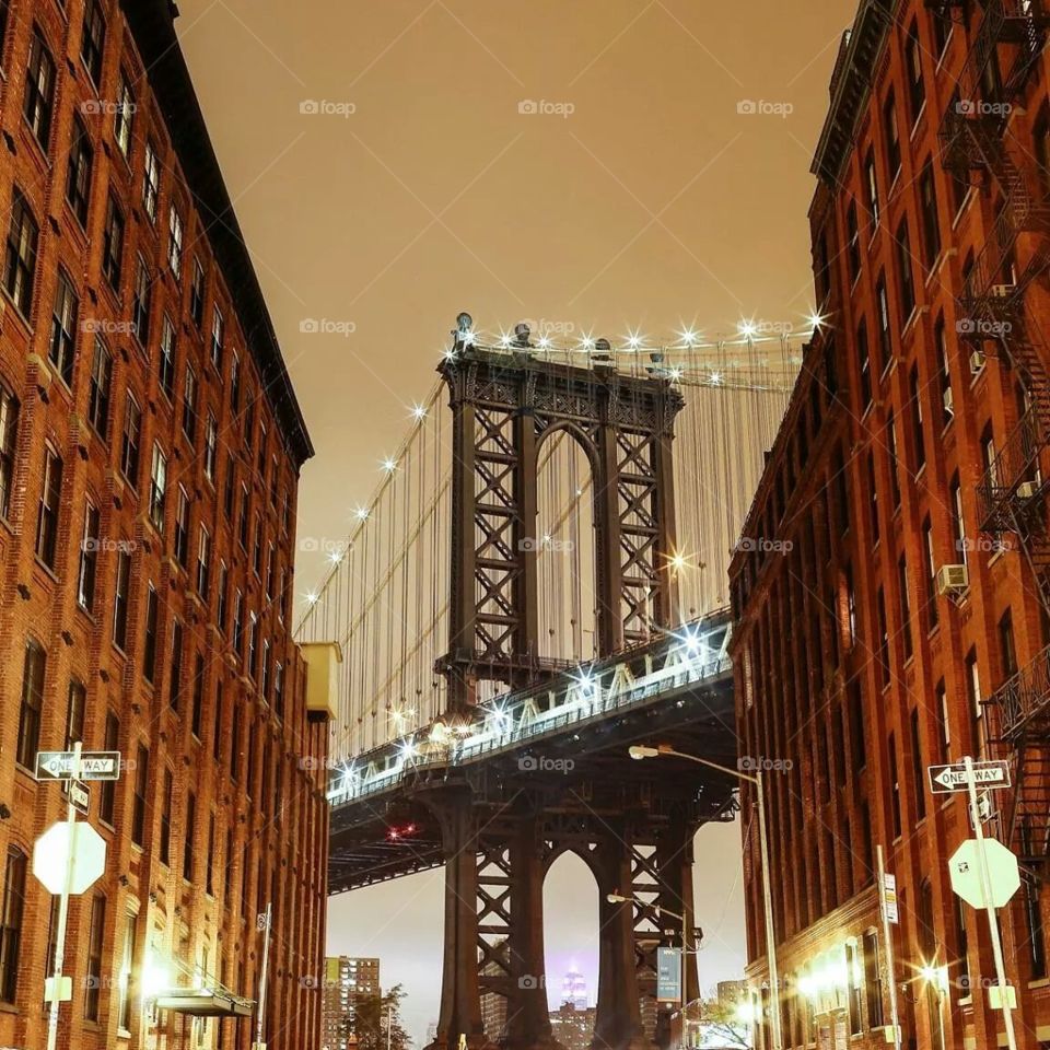 Dumbo, Brooklyn. first night trip in Brooklyn and practiced my long exposure