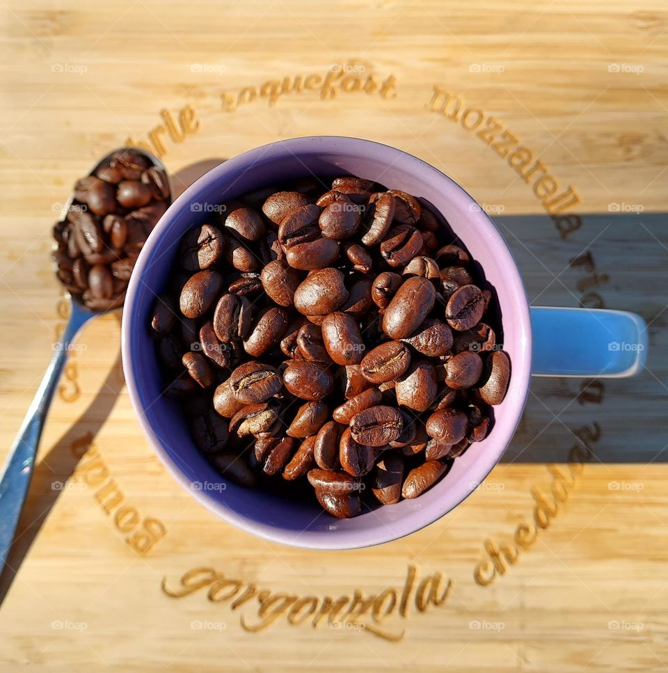 circle round cup full of coffee ☕️ beans
