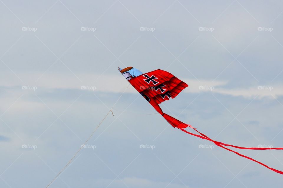 Red bomber kite