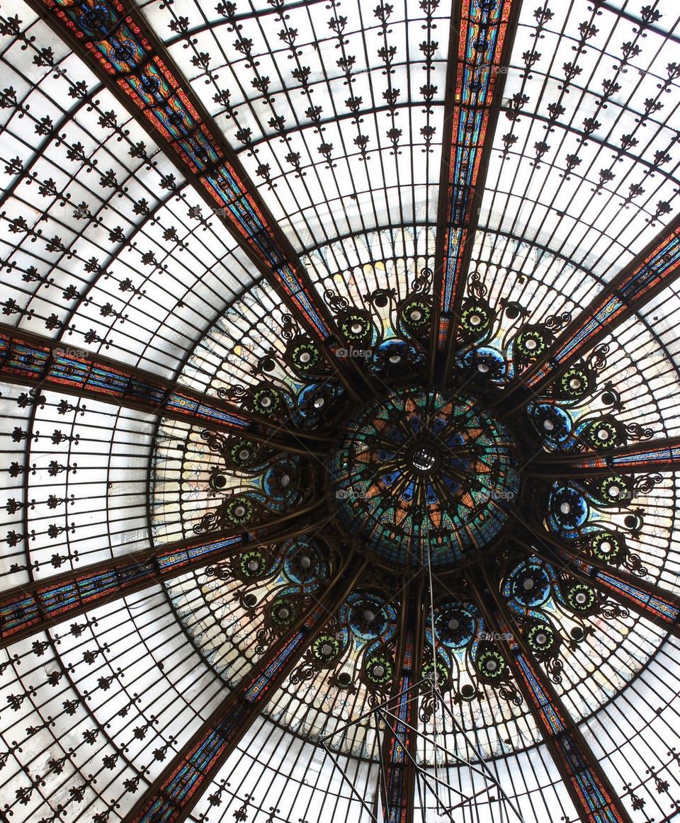 glass paris round dome by sanpip