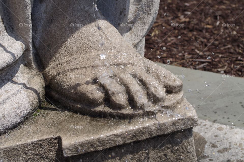 Stone foot