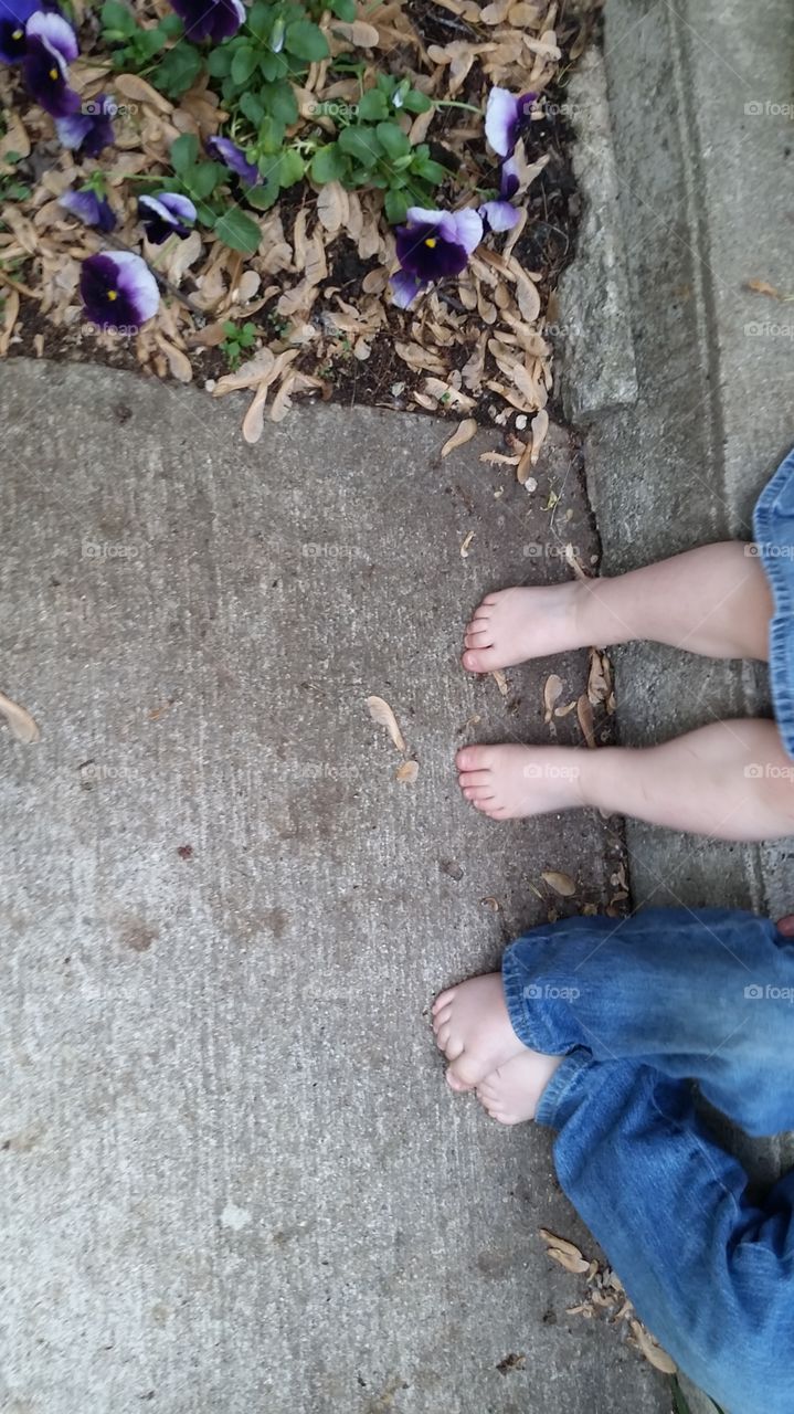 tiny toes. bro and sis prefer barefeet