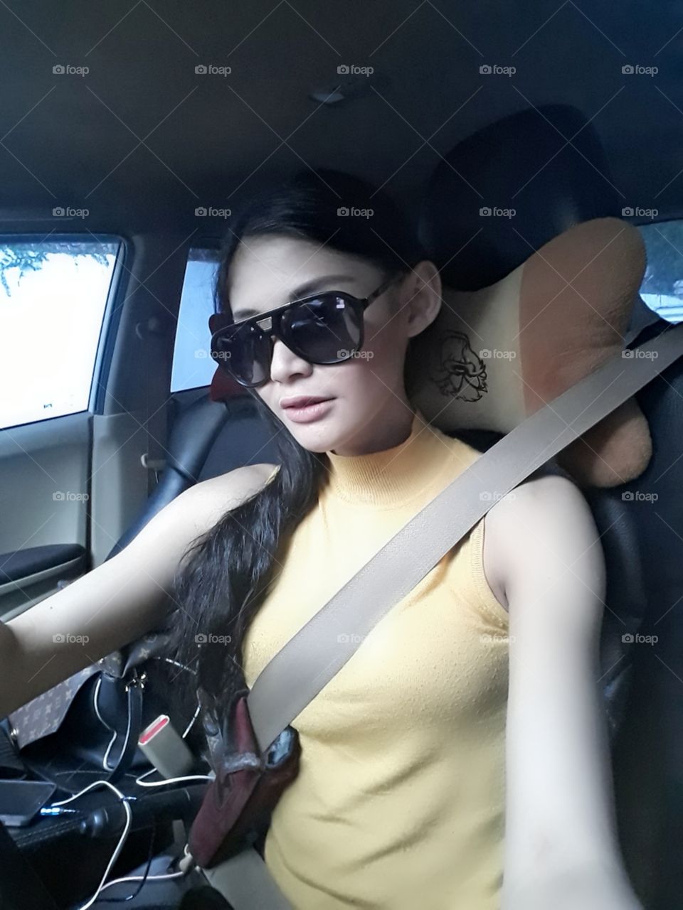 women driver yes,this my hobbies Drive alone but favorite music always with me