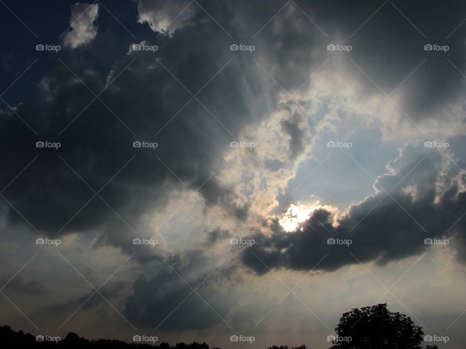 Daytime luminary clouds