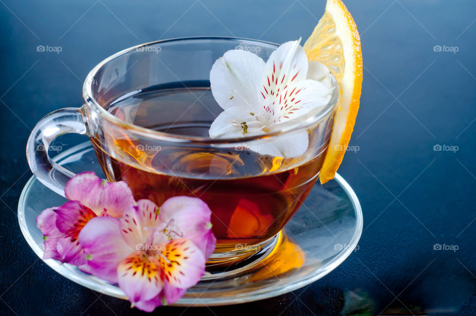 Tea with flowers