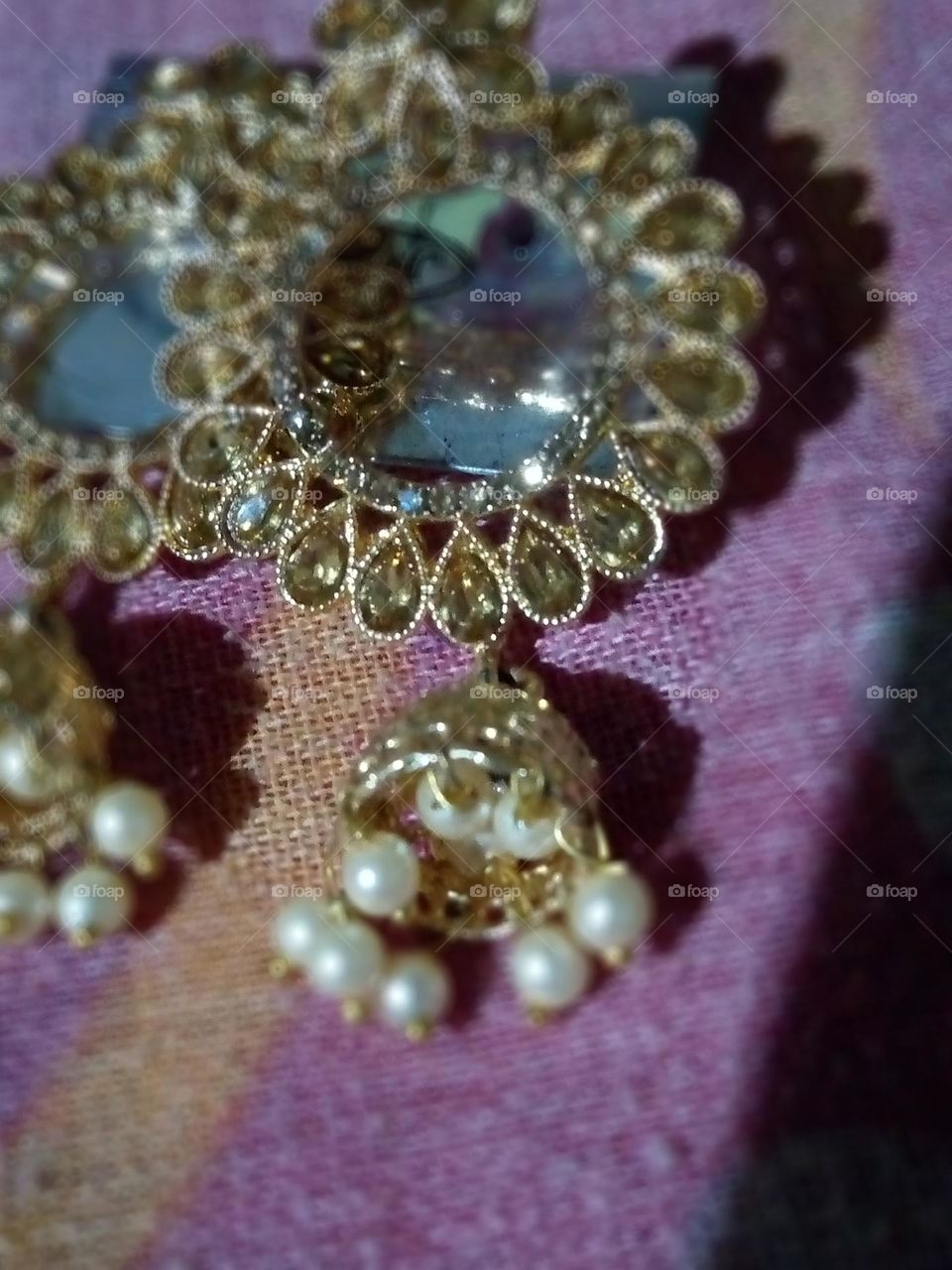 upload photo shopping store earrings