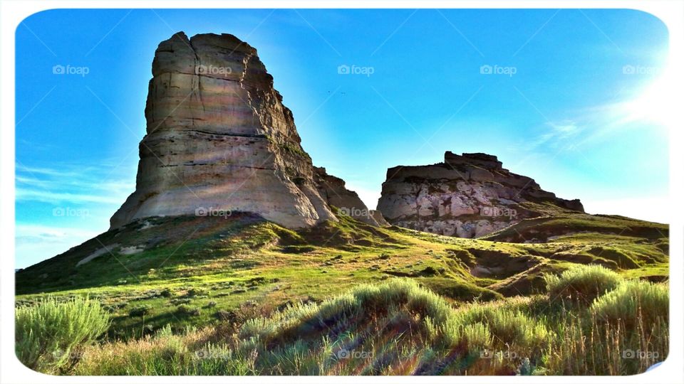 Fields of summer. Courthouse and Jailhouse rocks